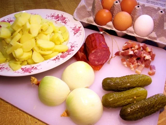 Bauernfrühstück mit Schinkenkrakauer - Rezept - Bild Nr. 2