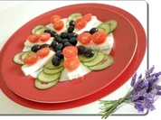 Schafskäse Salat nappiert mit leckerem Lavendel Dressing - Rezept - Bild Nr. 2