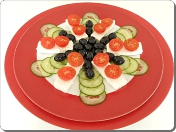 Schafskäse Salat nappiert mit leckerem Lavendel Dressing - Rezept - Bild Nr. 17