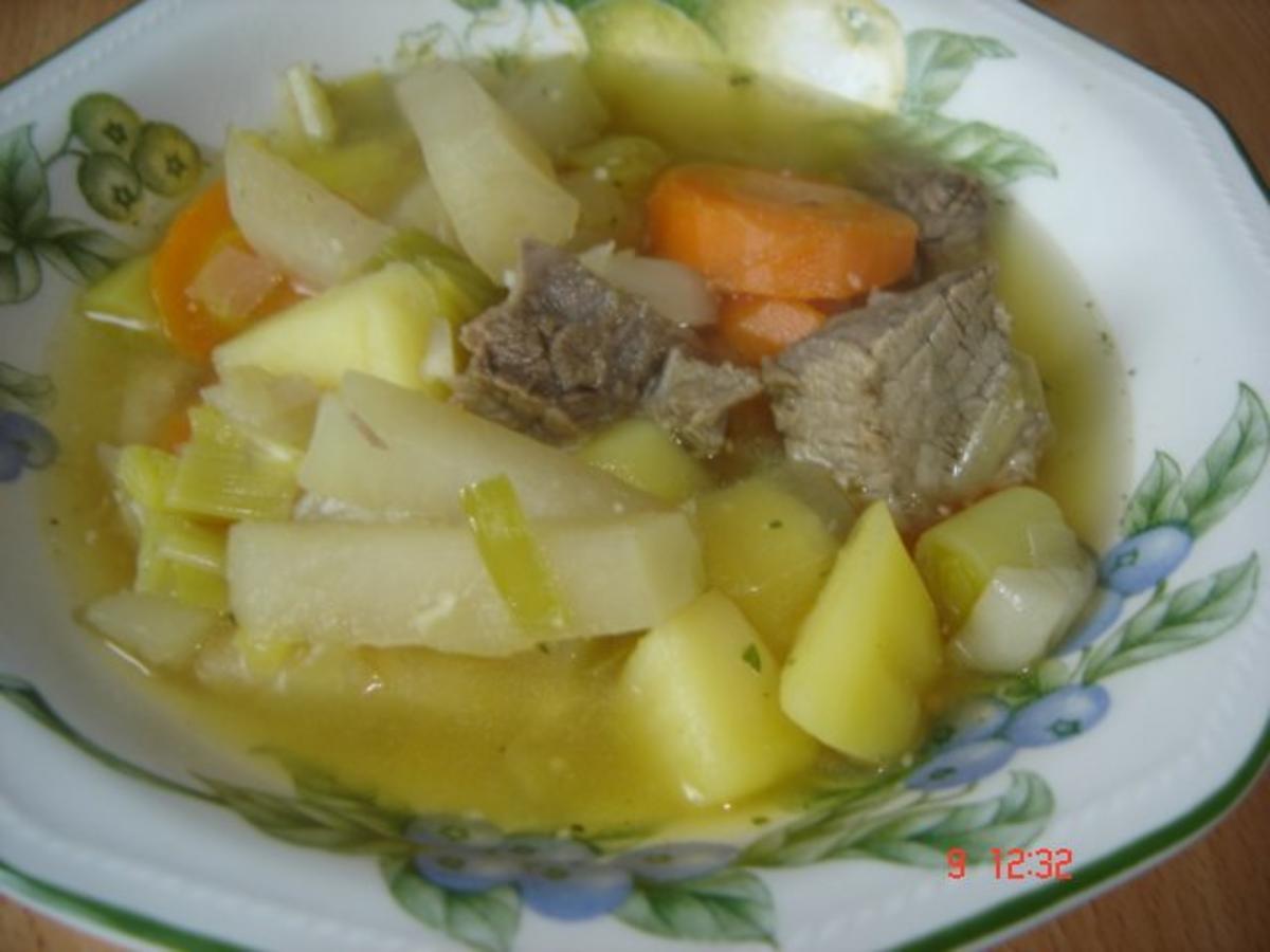 Gemüsesuppe mit Rindfleisch - Rezept