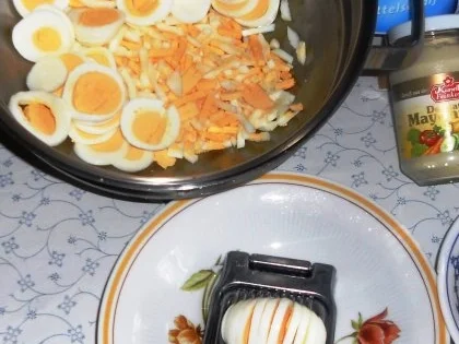 Rezept: Klassischer Eiersalat à la "Oòrndrasch" ( Rzpt. um 1976) Bild Nr. 6 Klassischer Eiersalat à la "Oòrndrasch" ( Rzpt. um 1976) - Rezept - Bild Nr. 6