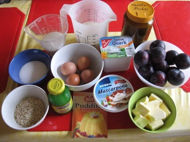 Käsekuchen mit Pflaumen und Streusel - Rezept - Bild Nr. 2