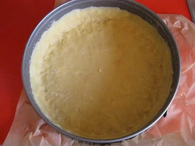 Käsekuchen mit Pflaumen und Streusel - Rezept - Bild Nr. 11