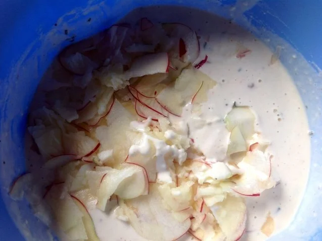 Apfel - Zwiebel - Pfannkuchen mit Schmand und Feldsalat - Rezept - Bild Nr. 11