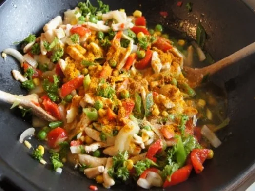 Wok-Hähnchen-Gemüse-Curryreis - Rezept - Bild Nr. 11