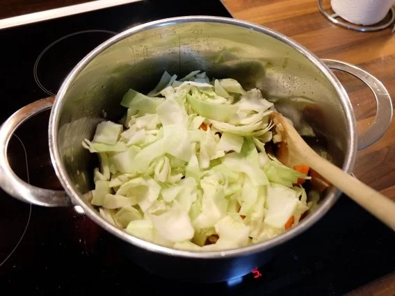 Rezept: Gemüse-Kohleintopf Bild Nr. 10 Gemüse-Kohleintopf - Rezept - Bild Nr. 10