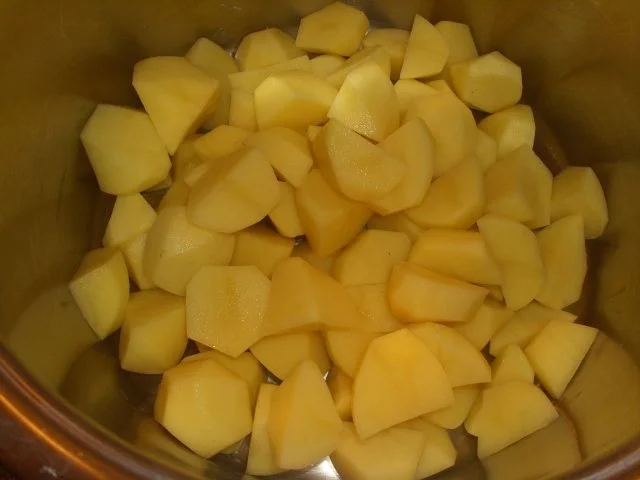 Rezept: Kartoffelsuppe mit Kasseler Bild Nr. 2 Kartoffelsuppe mit Kasseler - Rezept - Bild Nr. 2