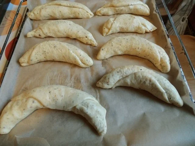 Rezept: Pizzahörnchen Bild Nr. 4 Pizzahörnchen - Rezept - Bild Nr. 4