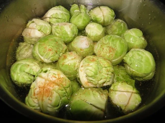 Rosenkohlauflauf gratiniert mit heller Zitronensauce, mächtig, kräftig - Rezept - Bild Nr. 4