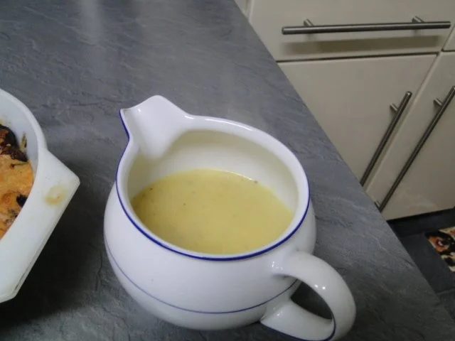 Rosenkohlauflauf gratiniert mit heller Zitronensauce, mächtig, kräftig - Rezept - Bild Nr. 18