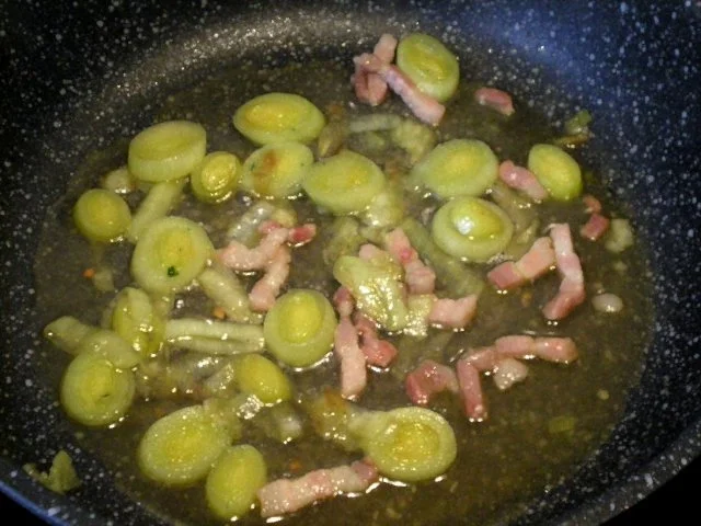 Rosenkohl Pfanne mit Speck und Gemüse - Rezept - Bild Nr. 5