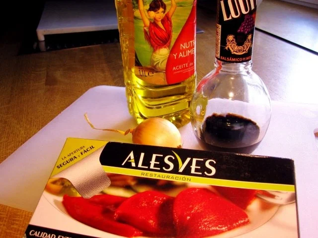 Rezept: Gegrillte rote Spitzpaprika - Pimientos del Piquillo Bild Nr. 3 Gegrillte rote Spitzpaprika - Pimientos del Piquillo - Rezept - Bild Nr. 3