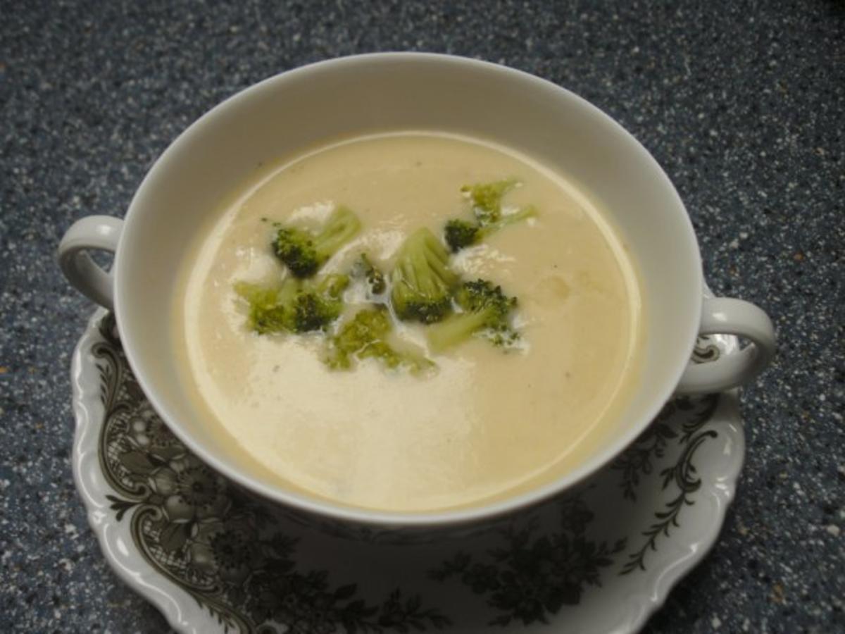 Blumenkohl Brokkolisuppe - einfach - von Backfee1961