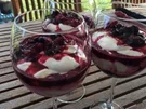 Zitronenquark mit Beeren - Rezept