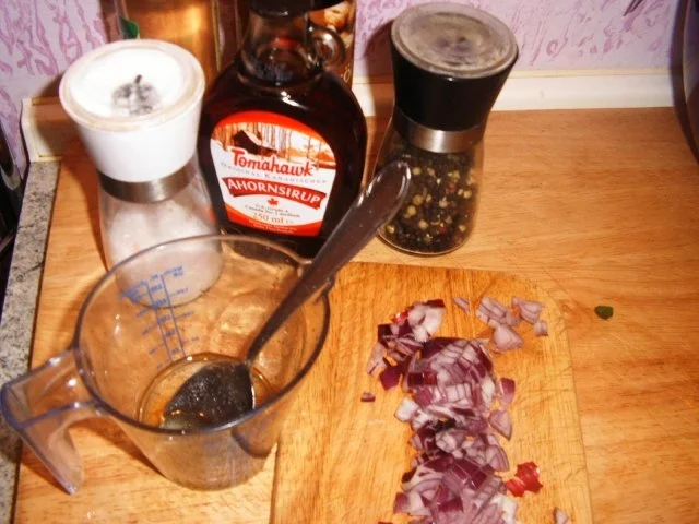 Rezept: Kürbis-Champignon-Apfel-Salat Bild Nr. 6 Kürbis-Champignon-Apfel-Salat - Rezept - Bild Nr. 6