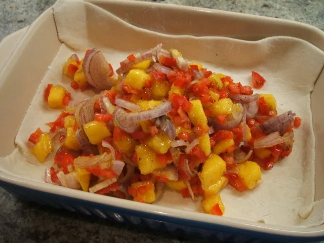 Pikantes Backen: Blätterteig mit Schalotten-Mango-Belag - Rezept - Bild Nr. 7