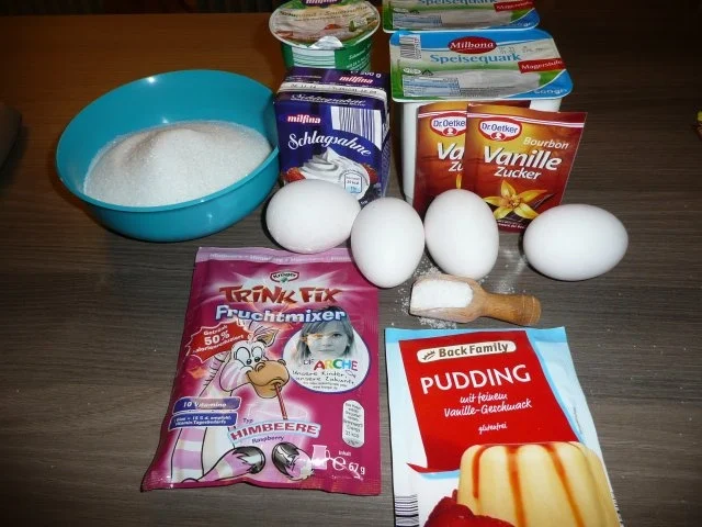 Zebra - Quark - Torte mit einer zauberhaften Himbeernote ! - Rezept - Bild Nr. 2