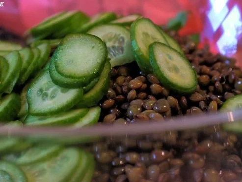 Puy-Linsen-Apfel-Salat mit Geflügelleber - Rezept - Bild Nr. 5