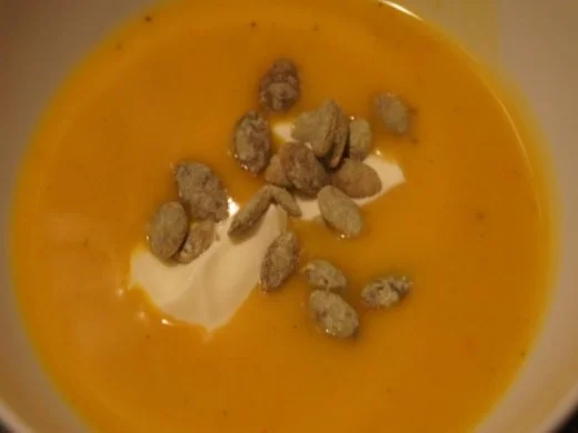 Rezept: Butternut-Kürbissuppe Butternut-Kürbissuppe - Rezept