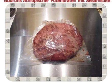 Geflügel: Äthiopischer Putenbraten mit Kartoffelspalten und Tomaten-Sesamsoße - Rezept - Bild Nr. 6