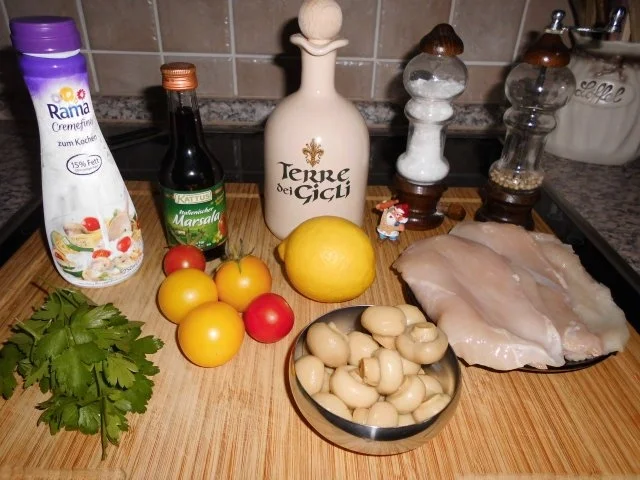 Rezept: Hähnchenfiletscheibe in Marsalasoße>> Bild Nr. 2 Hähnchenfiletscheibe in Marsalasoße>> - Rezept - Bild Nr. 2