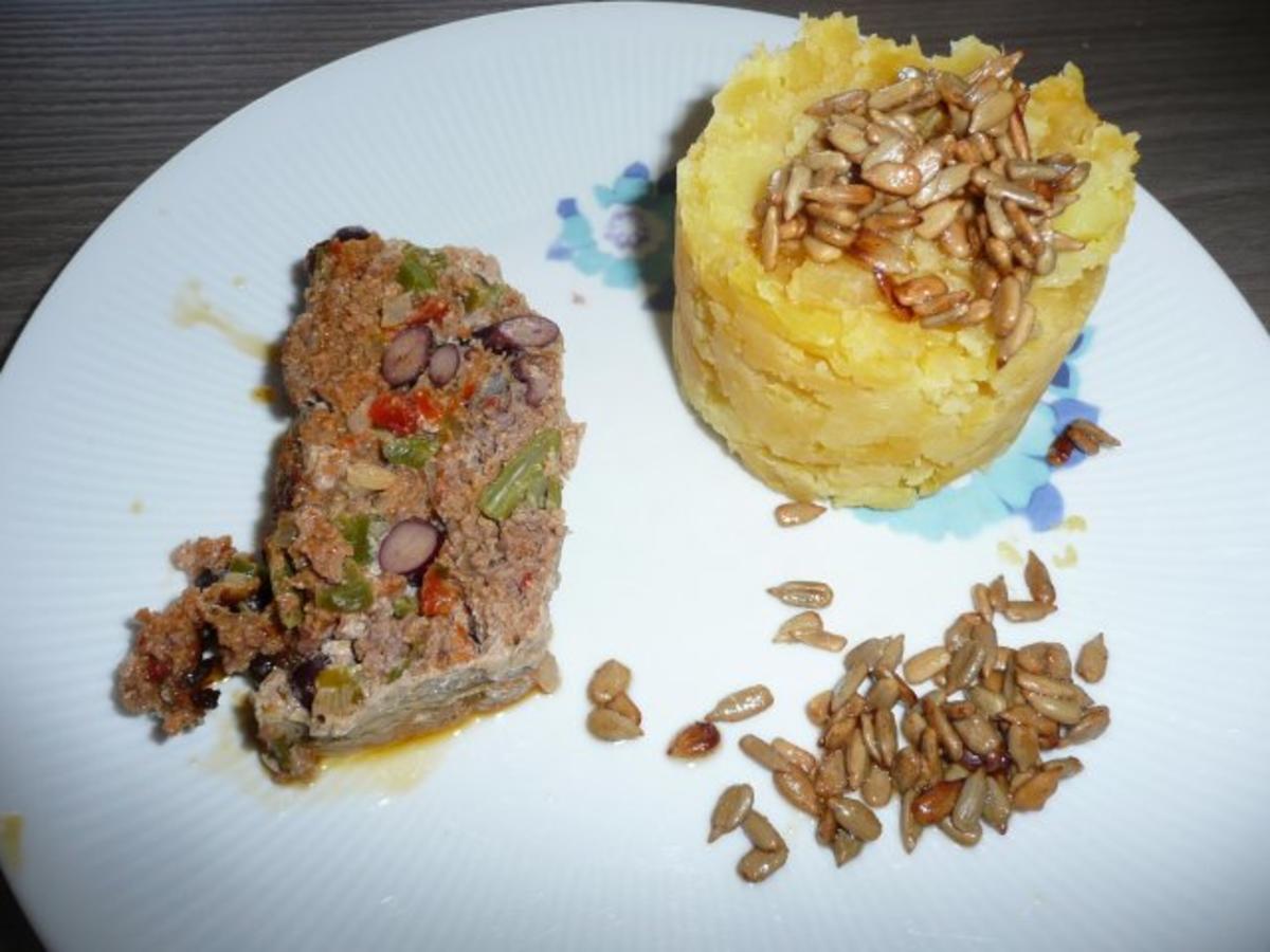 Balkan - Hackbraten zu Kartoffel - Steckrübenstampf + Oktobersalat -
Rezept Von Einsendungen GINA-ANNA