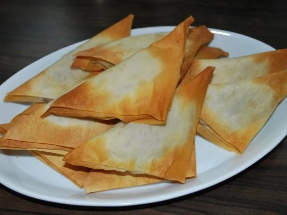 Filo-Dreiecke mit Feta-Feigen-Füllung - Rezept - Bild Nr. 6