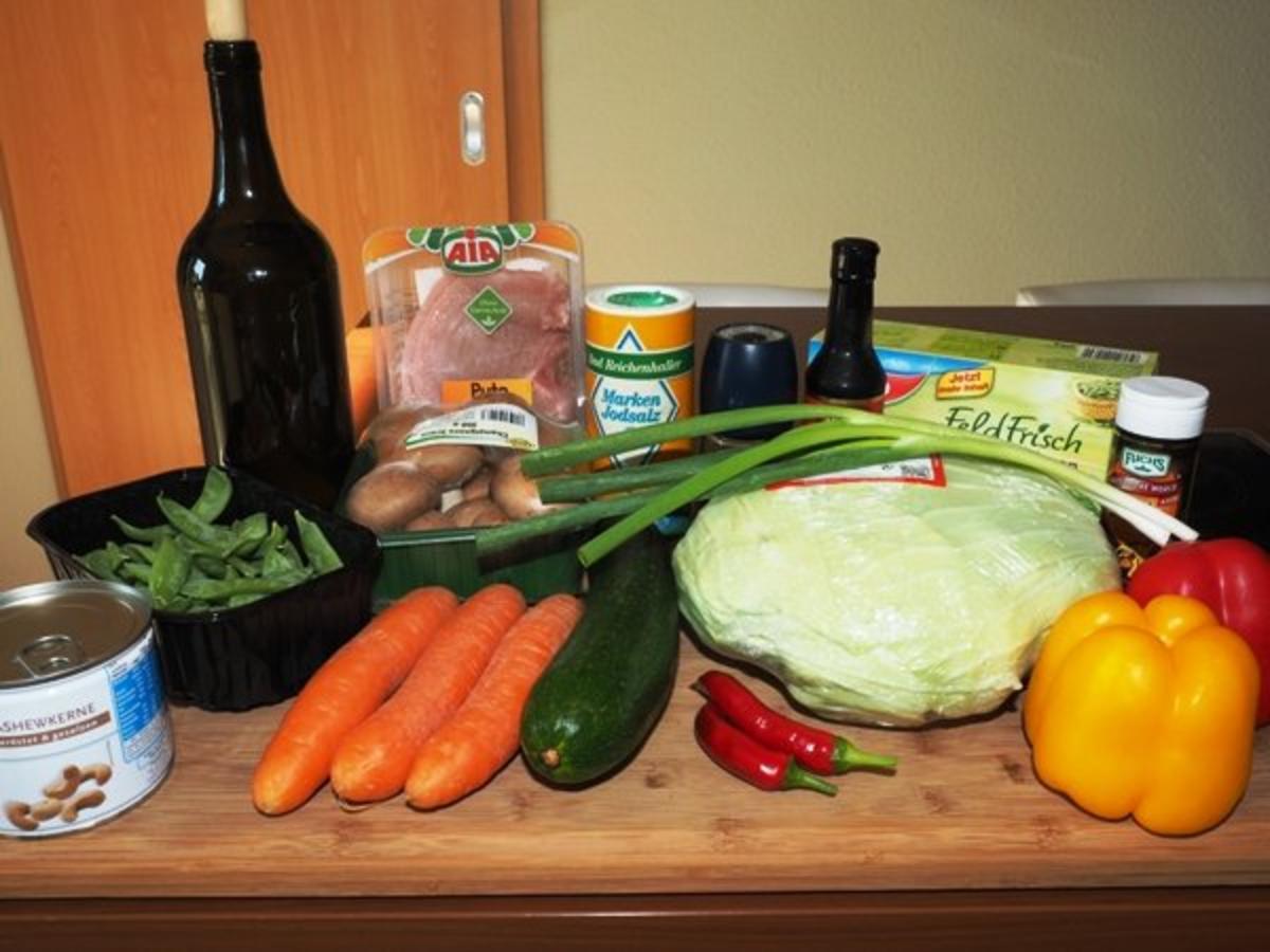 Wok mit Pute und viel Gemüse - Rezept - Bild Nr. 2