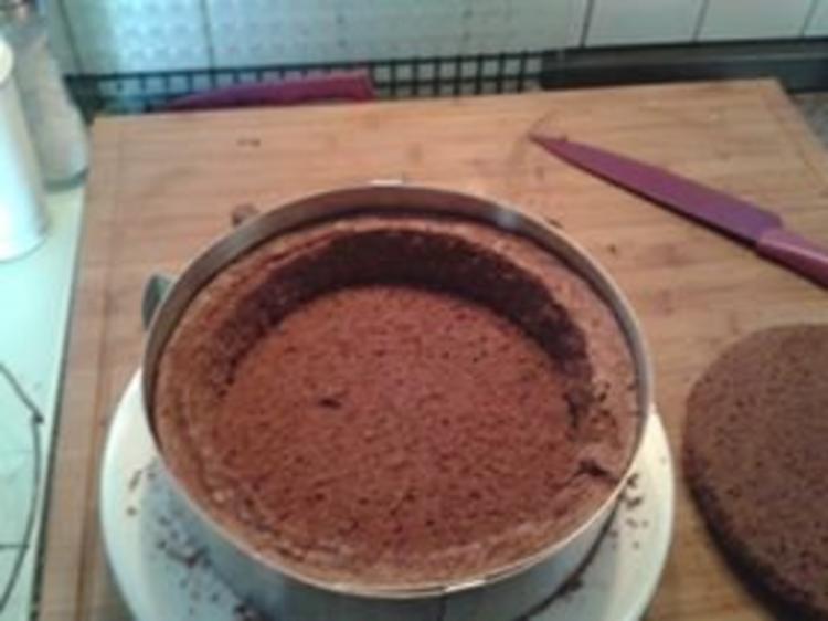 Doppelstöckige Schokoladentorte - einfach - von makei1412 Doppelstöckige Schokoladentorte - einfach - von makei1412