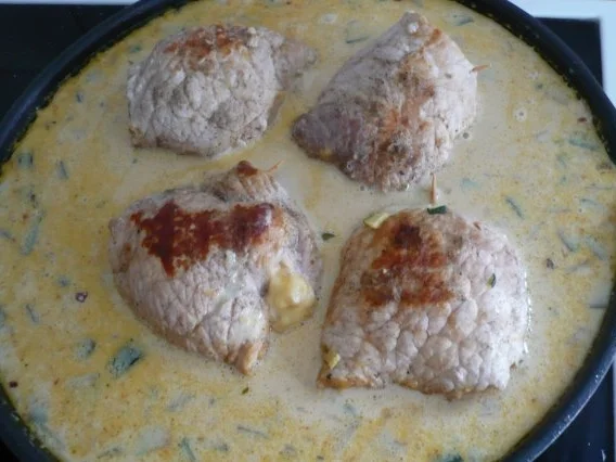 Schnitzelroulade in Rahmsoße - Rezept - Bild Nr. 13