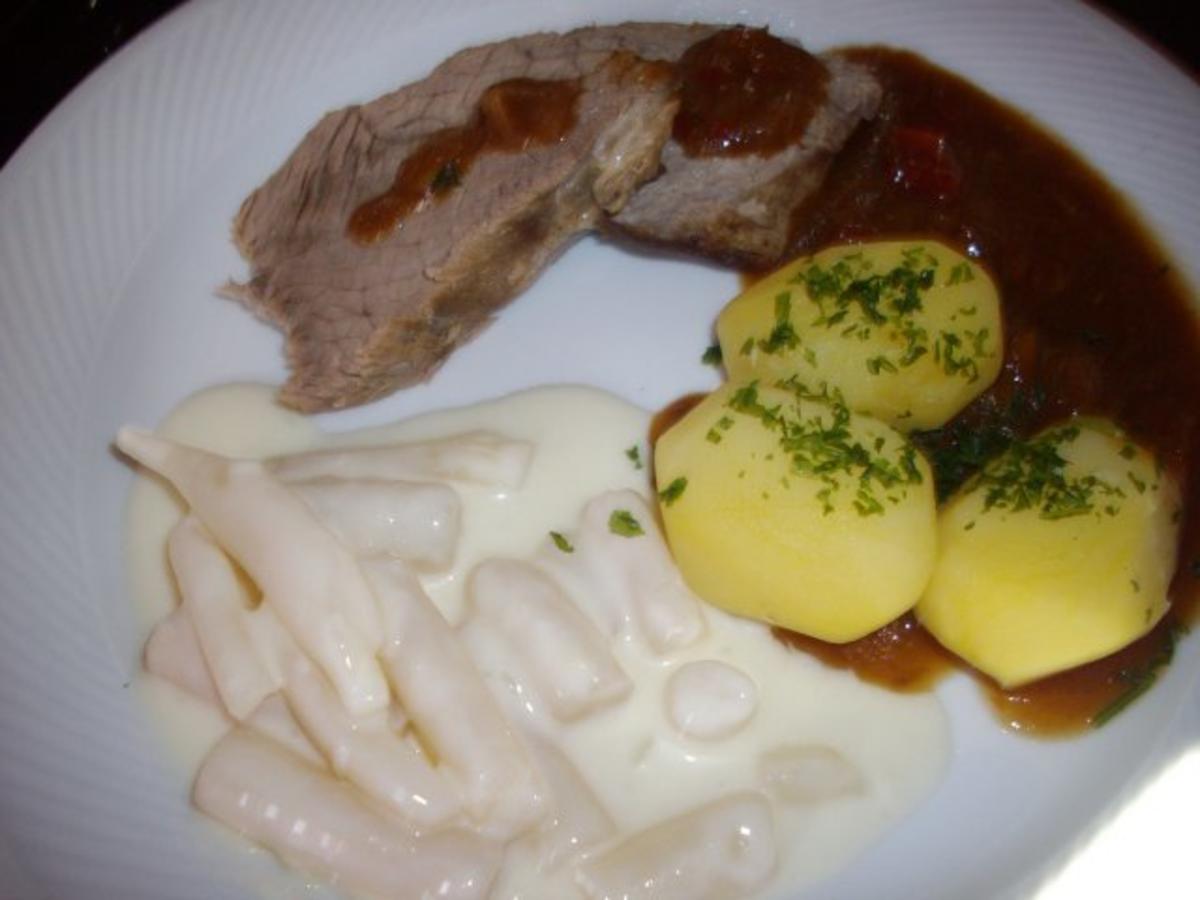 rinderbraten im römertopf gegart - Rezept - kochbar.de