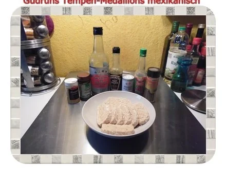 Vegetarisch: Tempeh-Medaillons mit Reis und Lauchsahne - Rezept - Bild Nr. 4