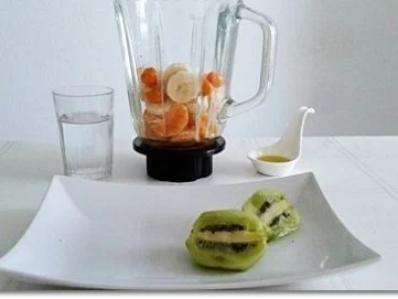 Rezept: „Goldener Oktober Smoothie“ mit Lampionblumen Bild Nr. 9 „Goldener Oktober Smoothie“ mit Lampionblumen - Rezept - Bild Nr. 9