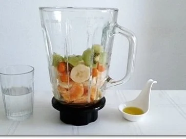 Rezept: „Goldener Oktober Smoothie“ mit Lampionblumen Bild Nr. 10 „Goldener Oktober Smoothie“ mit Lampionblumen - Rezept - Bild Nr. 10