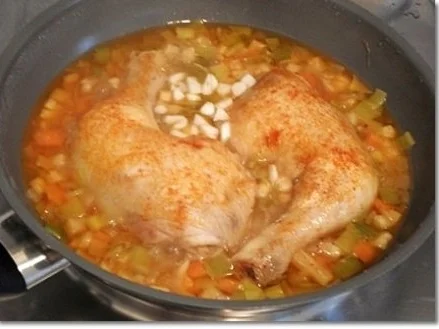 Hähnchenschenkel mit Kartoffelklöße und Selleriesalat dazu - Rezept - Bild Nr. 8