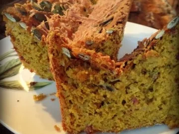 Rezept: Kürbis-Zwiebel-Speck-Brot Kürbis-Zwiebel-Speck-Brot - Rezept