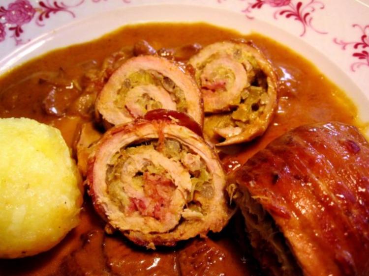 Schweine-Rouladen im Pfifferlingsbad - Rezept - kochbar.de