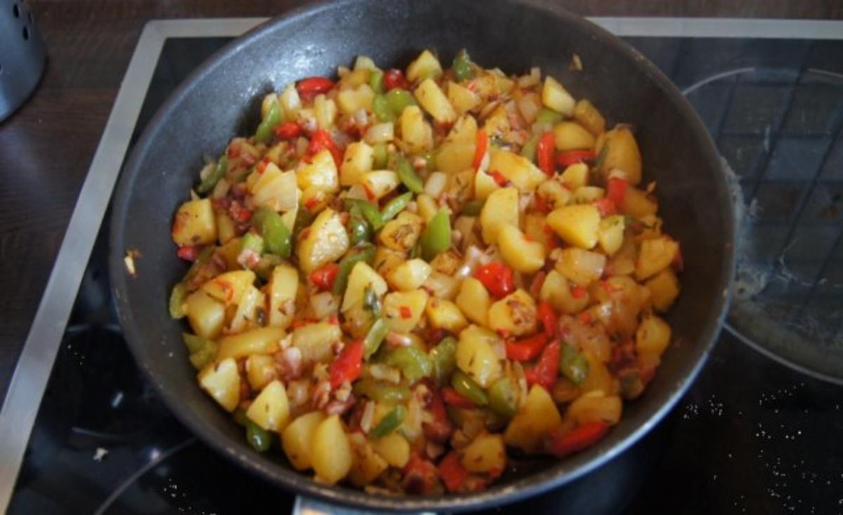 Bratkartoffelpfanne mit Speck und Gemüse - Rezept - Bild Nr. 8