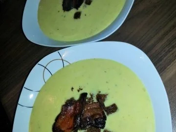 Kohlrabi Käsesuppe - Rezept