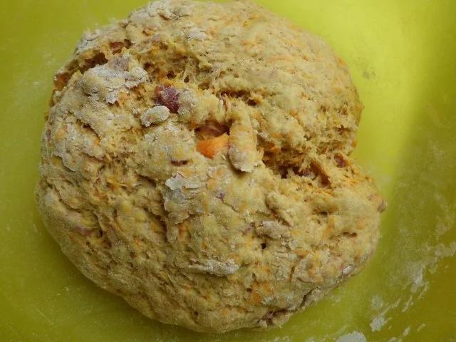 Rezept: Brot/Brötchen: Weizenvollkornbrot mit Kürbis und Speck Bild Nr. 4 Brot/Brötchen: Weizenvollkornbrot mit Kürbis und Speck - Rezept - Bild Nr. 4