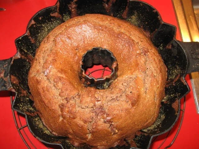 Schoko-Haselnuss-Quark Gugelhupf - Rezept - Bild Nr. 11