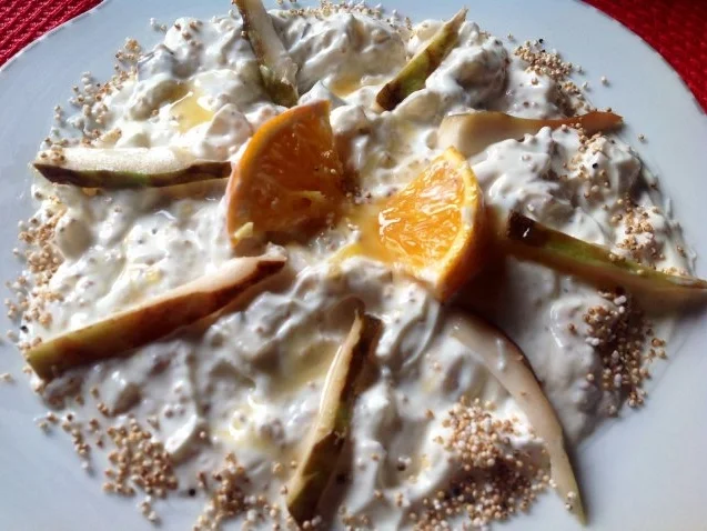 Rezept: Cherimoya-Yoghurt-Dessert Bild Nr. 2 Cherimoya-Yoghurt-Dessert - Rezept - Bild Nr. 2