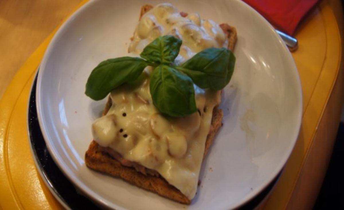 Bilder für Schinkenmett-Champignon-Toast - Rezept