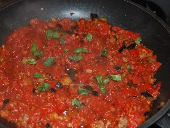 Rezept: Sizilianische Spaghetti Bild Nr. 2 Sizilianische Spaghetti - Rezept - Bild Nr. 2