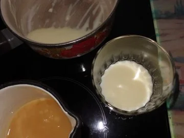 Rezept: Nachspeise: Crema di 'Panna Cotta' mit Birne-Wasserkastinien-Komplott Bild Nr. 3 Nachspeise: Crema di 'Panna Cotta' mit Birne-Wasserkastinien-Komplott - Rezept - Bild Nr. 3