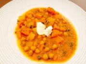 Kürbisgulasch mit Gemüse - Rezept
