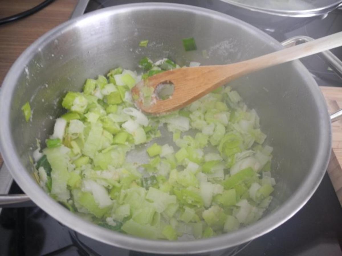 Kohlrabi - Lauch - Gemüse mit rot - weißem Quinoa - Rezept - Bild Nr. 3