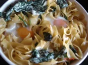Rezept: Gratinierte Nudel-Spinat-Nester mit Ei Gratinierte Nudel-Spinat-Nester mit Ei - Rezept