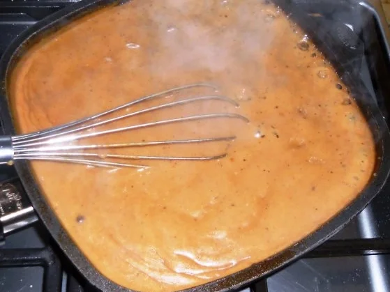 Rezept: Schweineröllchen à la "Oórndrasch", in einer leckeren, sahnigen Sauce (Rzpt. um 2011) Bild Nr. 16 Schweineröllchen à la "Oórndrasch", in einer leckeren, sahnigen Sauce (Rzpt. um 2011) - Rezept - Bild Nr. 16