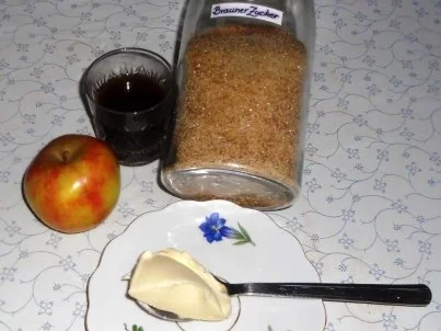 Rezept: Schweineröllchen à la "Oórndrasch", in einer leckeren, sahnigen Sauce (Rzpt. um 2011) Bild Nr. 17 Schweineröllchen à la "Oórndrasch", in einer leckeren, sahnigen Sauce (Rzpt. um 2011) - Rezept - Bild Nr. 17